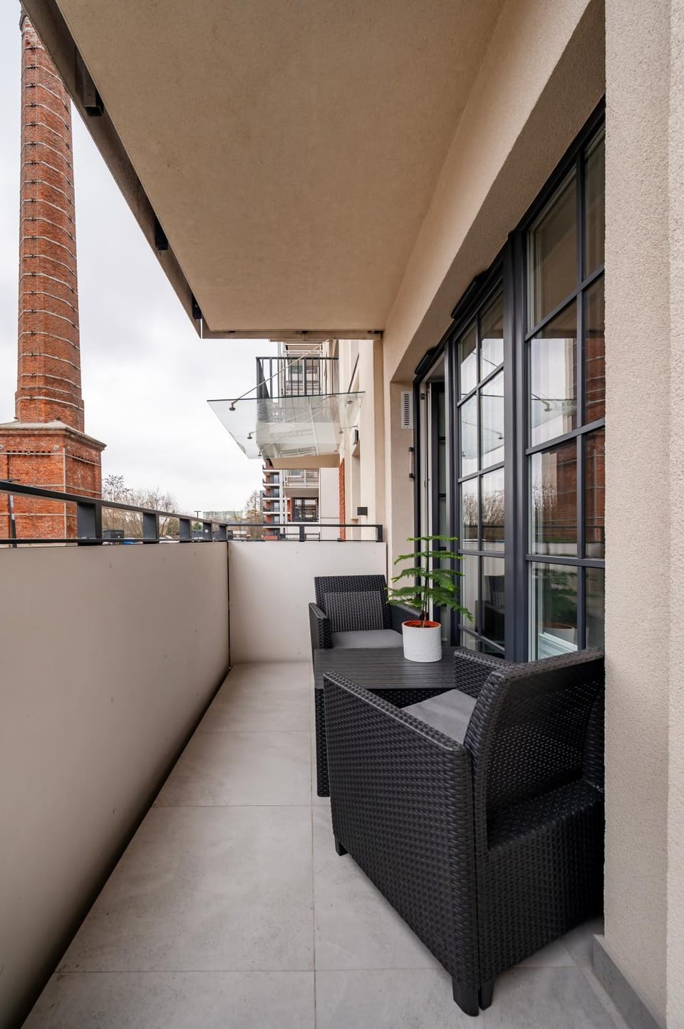 Property building, Patio, Day, View (from property/room), Balcony/Terrace, Seating area