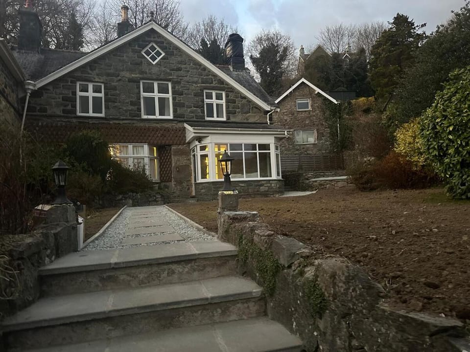 Cil-y-Coed House in Dolgellau