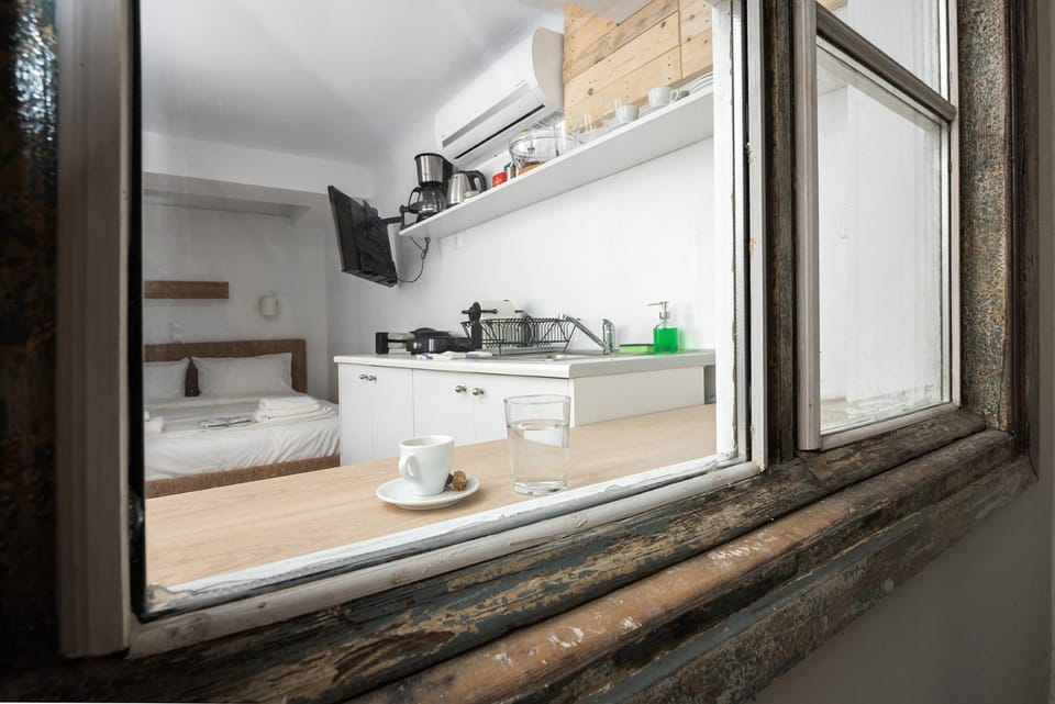 The Athenian Veranda 3 Apartment in Athens