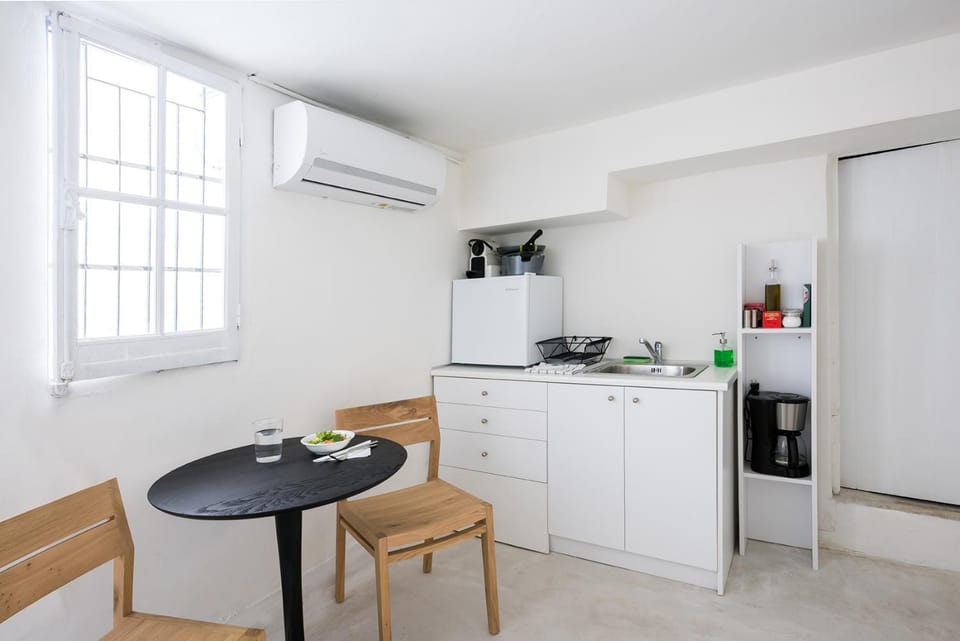 The Athenian Veranda 4 Apartment in Athens