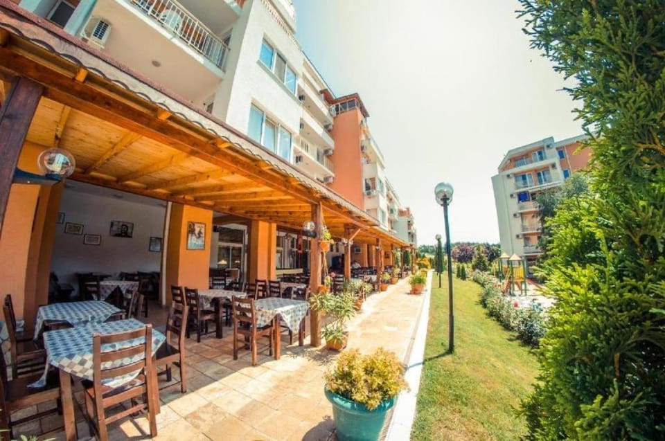 17 pools, sea and Biggest Flat Apartment in Gabrovo, Bulgaria