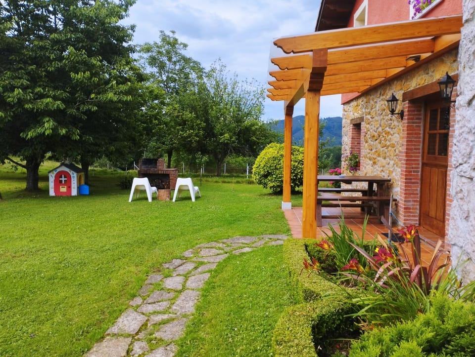 Patio, Garden view