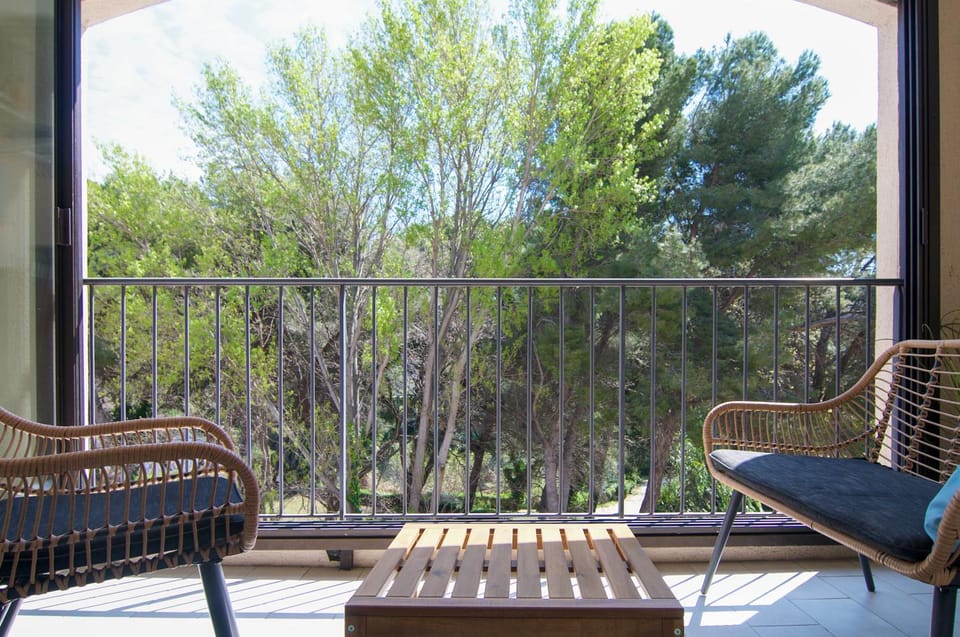 Balcony/Terrace, Garden view