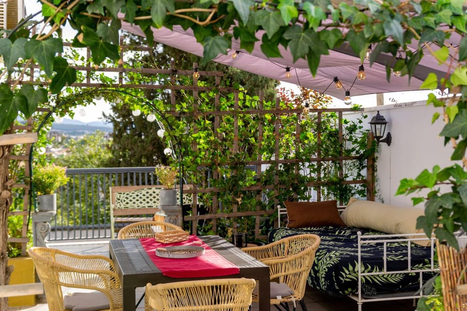 Off site, Garden view