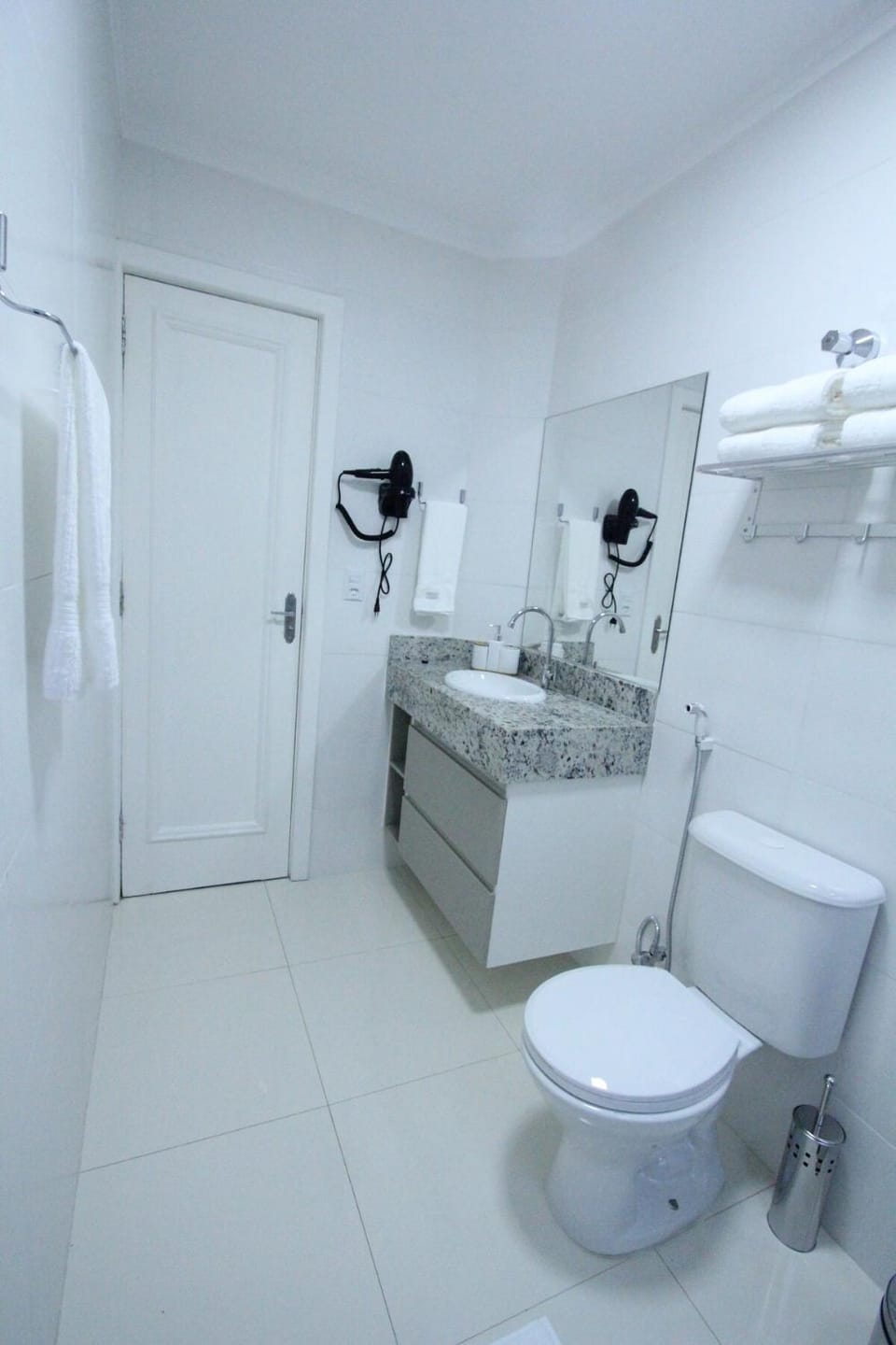 Bathroom, towels