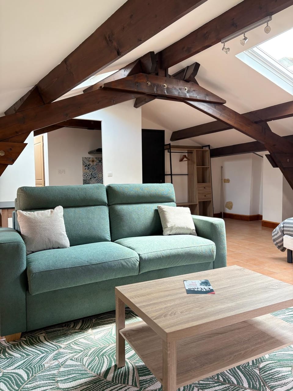 Living room, Seating area