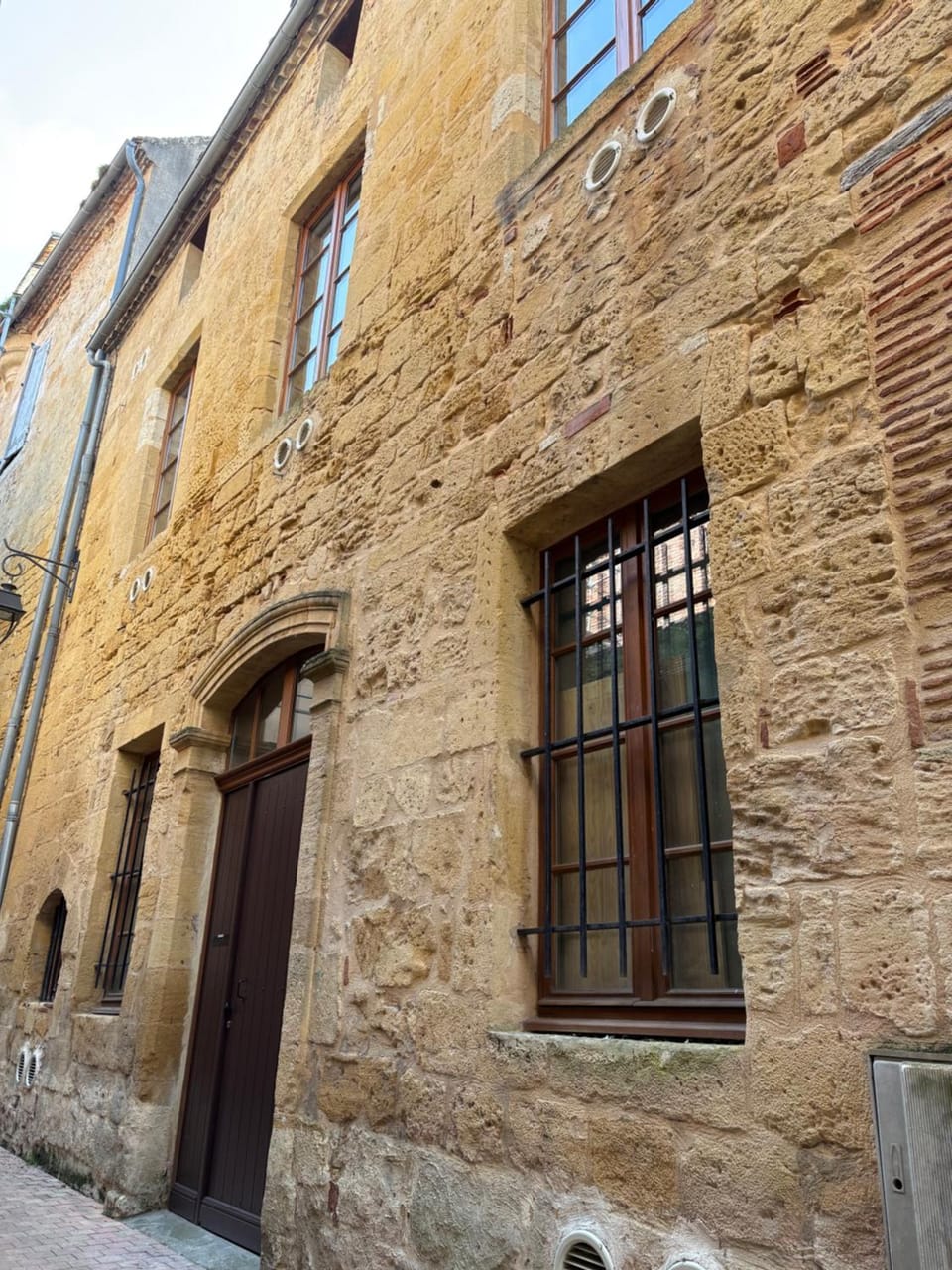 Property building, City view, Inner courtyard view
