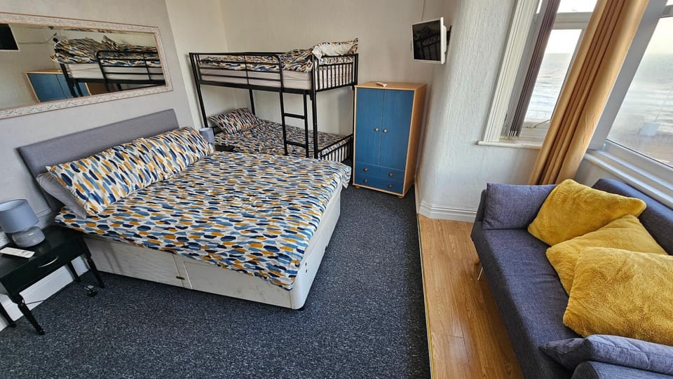6 Cocker Square Bed and Breakfast in Blackpool