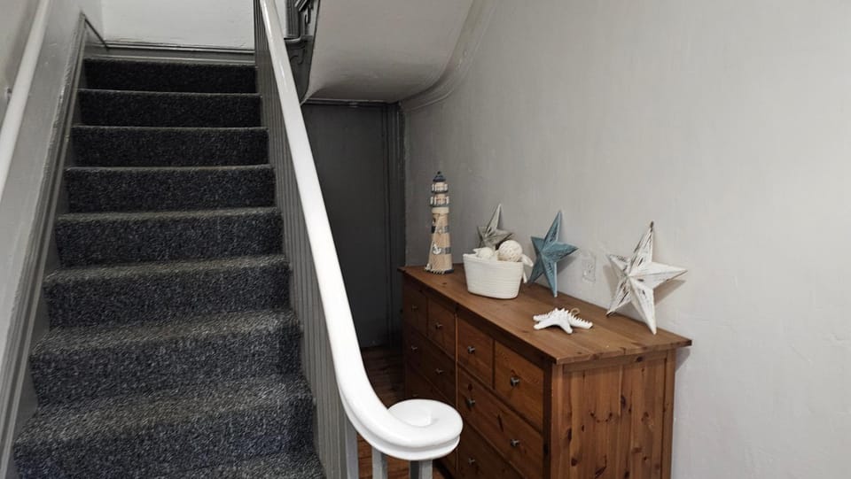 6 Cocker Square Bed and Breakfast in Blackpool