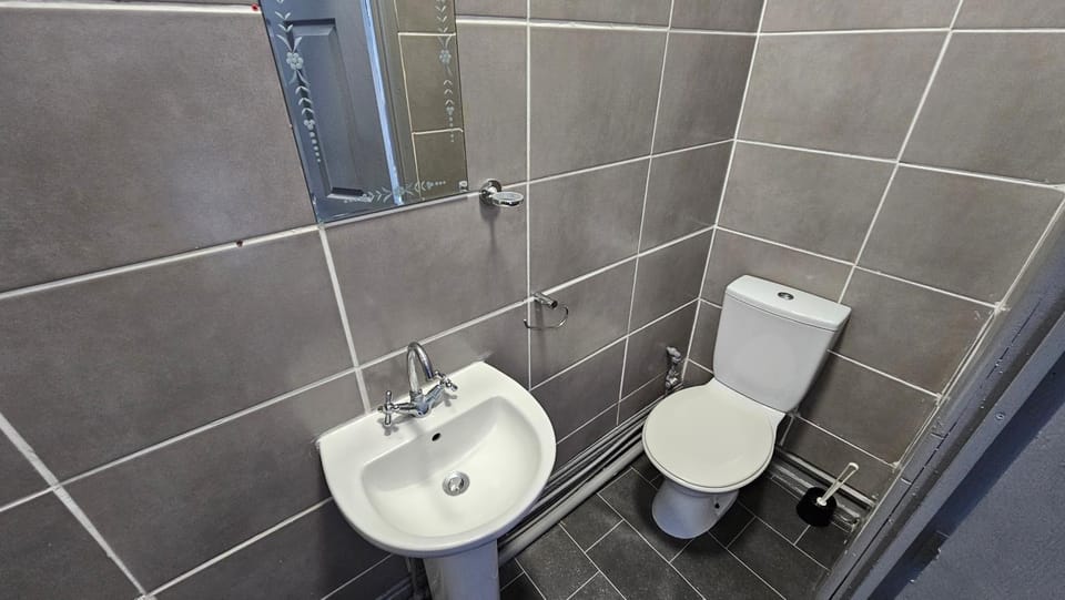 6 Cocker Square Bed and Breakfast in Blackpool