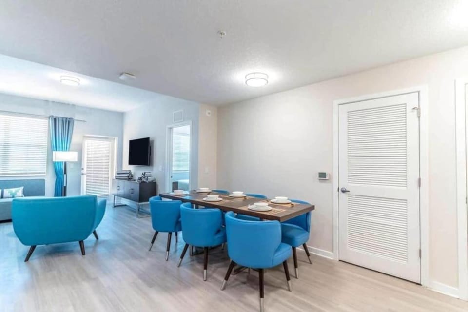 Stylish Apartment at Vista Cay Apartment in Orlando