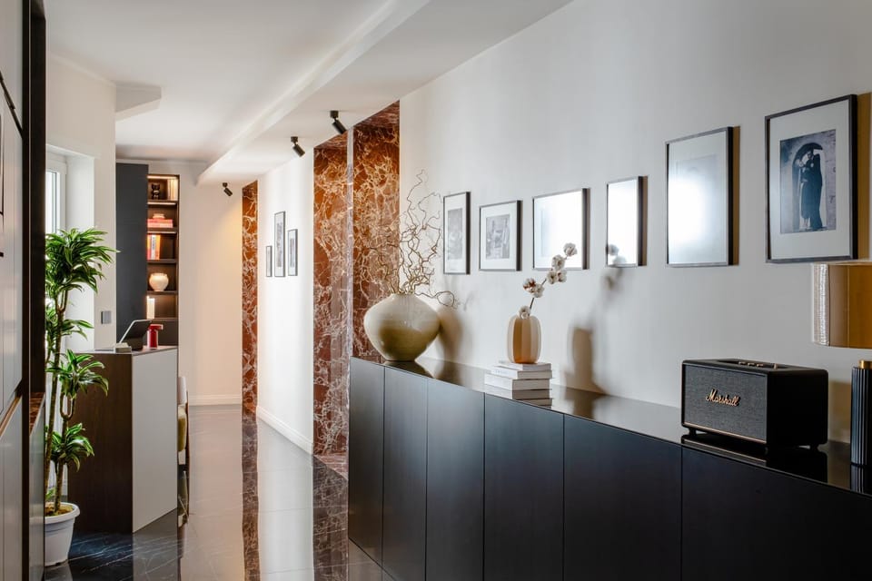 Communal lounge/ TV room, Lobby or reception, Area and facilities