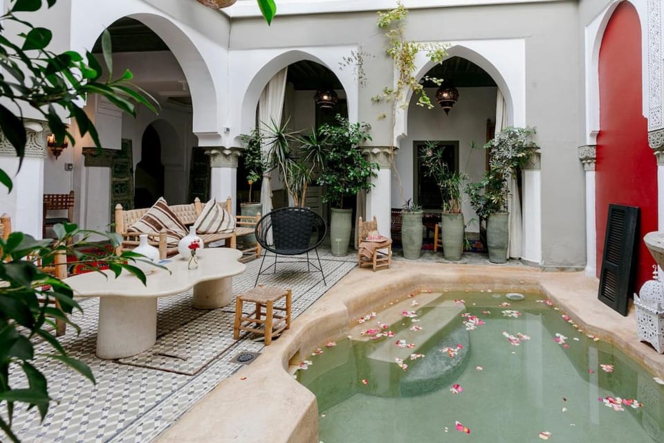 Property building, Patio, Day, Swimming pool