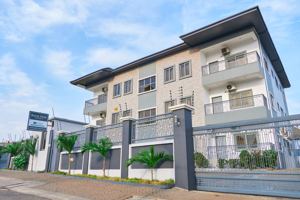 Property building, Street view