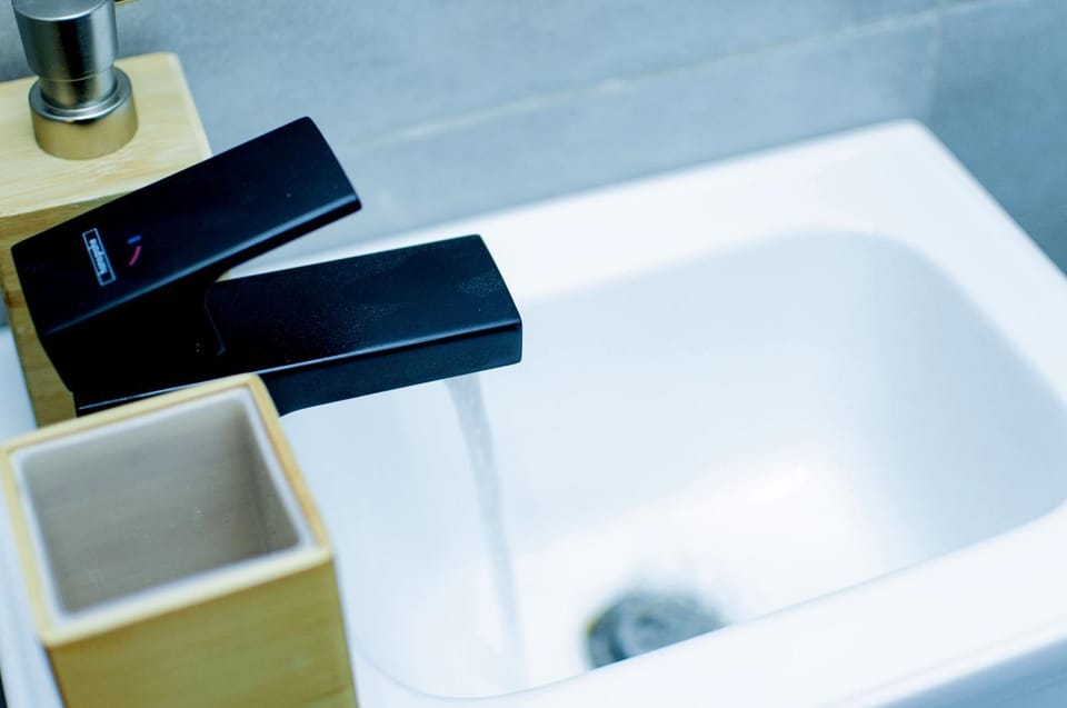 Toilet, Bathroom, Decorative detail