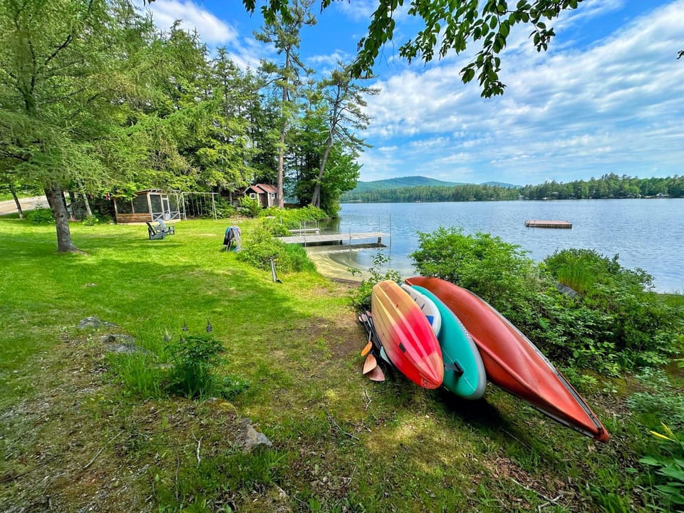 91WR Lake vibes and views at this waterfront home in the White Mountains House in Whitefield