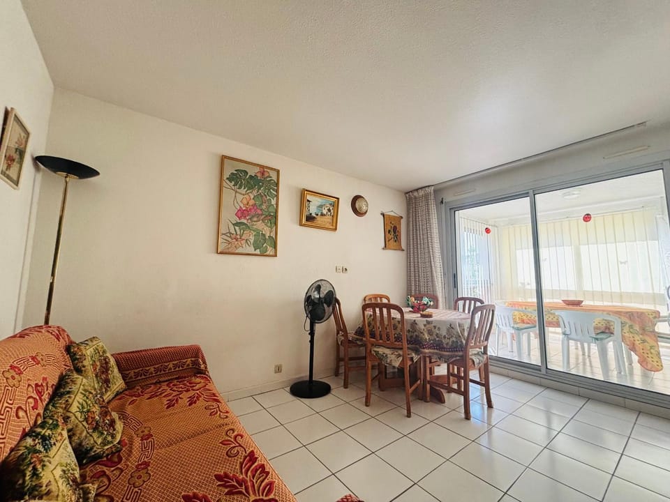 Argelès : Appartement T2 avec loggia, piscine et parking privé - FR-1-309-499 Apartment in Argeles-sur-Mer