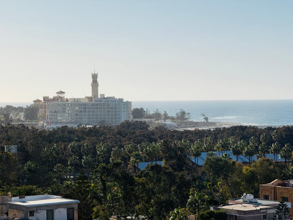 شقة فندقية بالمعمورة الشاطئ ڤالوري Apartment in Alexandria