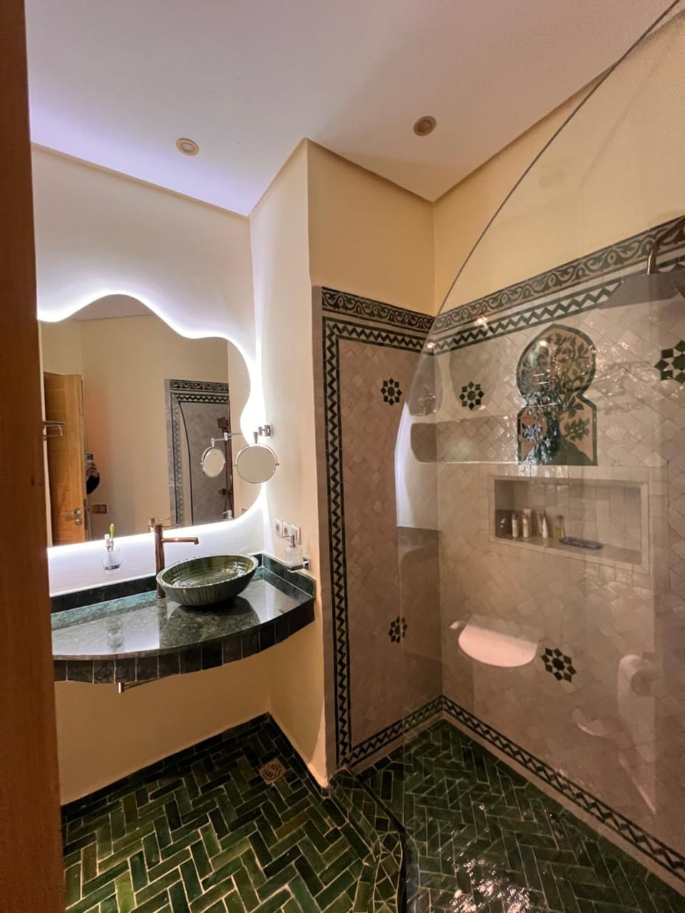 Shower, Bathroom