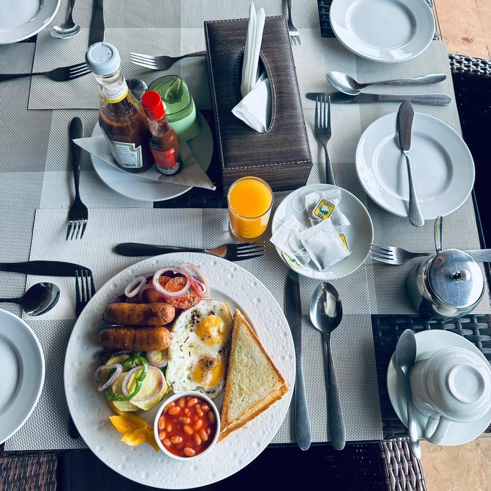 Restaurant/places to eat, Food and drinks, Breakfast