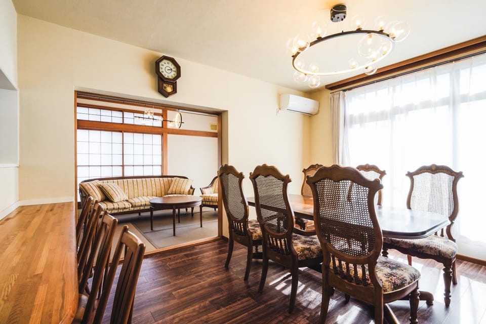 Living room, Seating area, Dining area