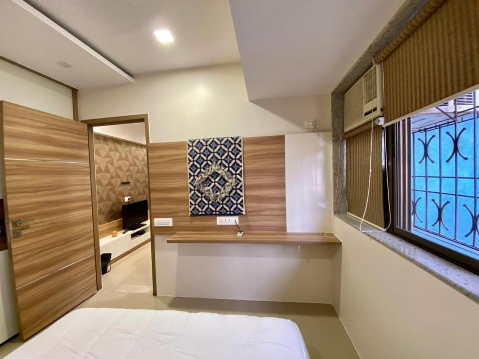 Chic Pad in Bandra West Apartment in Mumbai