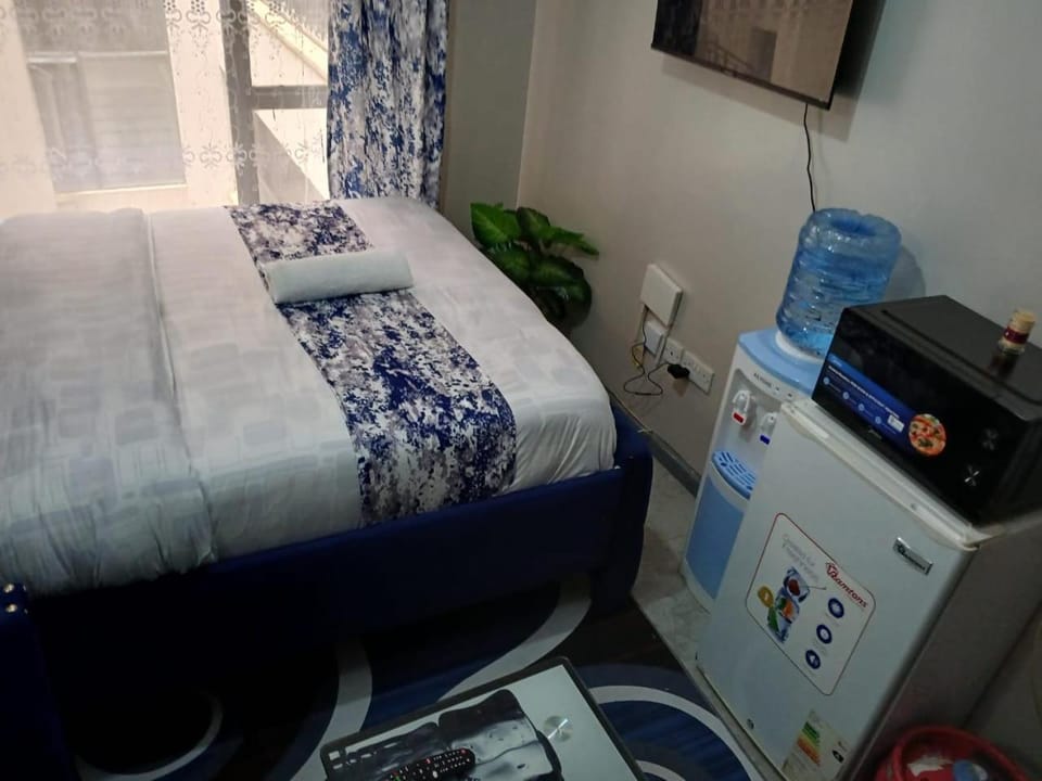 DefiniteAirbnb near JKIA, SGR Terminus, Downtown Apartment in Nairobi