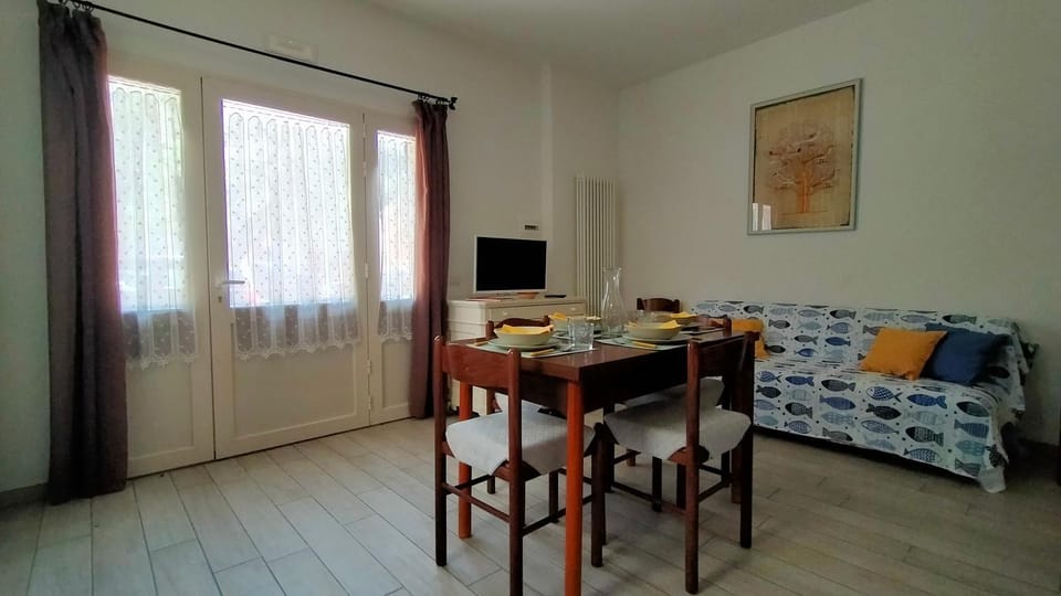Appartamento trilocale cod 394 Apartment in Numana