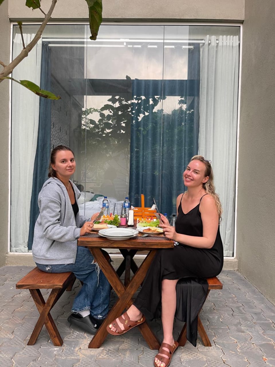 Breakfast, Breakfast, Asian breakfast, Asian breakfast, group of guests