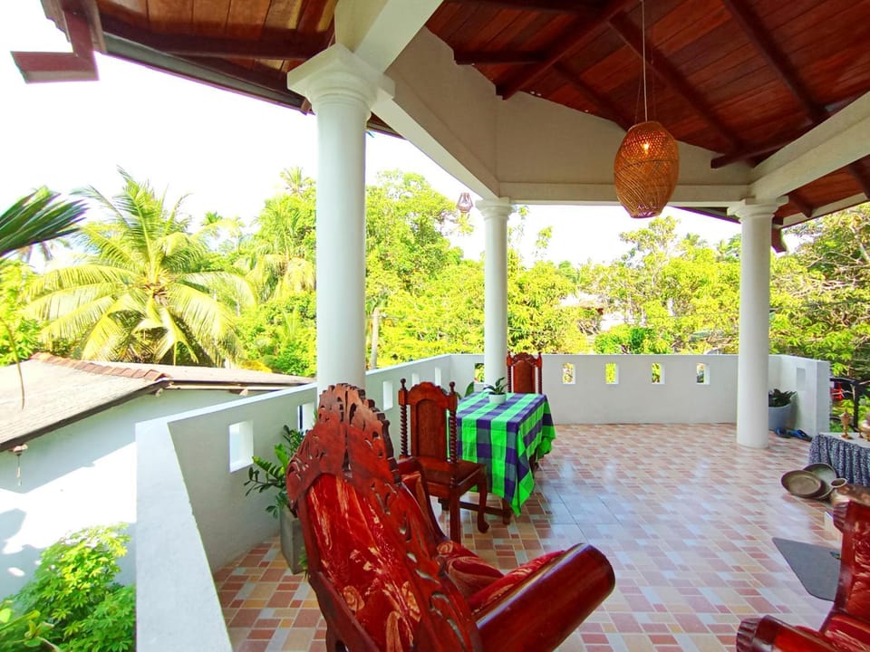 Bluebell Villa Mirissa Apartment in Kamburugamuwa