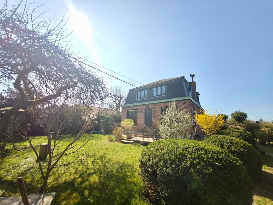 Cassandra's Cottage House in Hauts-de-France