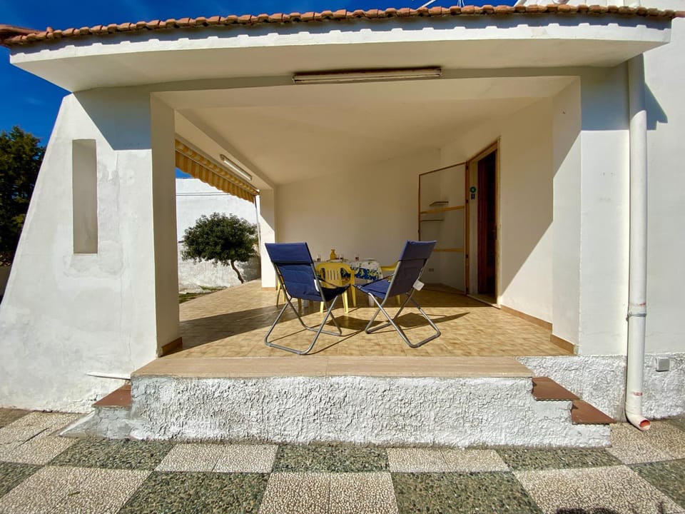 Property building, Balcony/Terrace