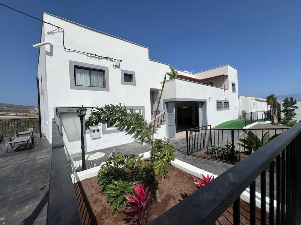 Hacienda Adejo Apartment in Comarca Norte
