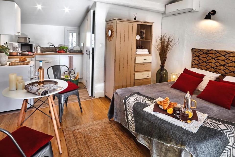 Li Cabanoun, Studios au Soleil Issambres Sainte-Maxime à 3min de la plage à pied Apartment in Sainte-Maxime