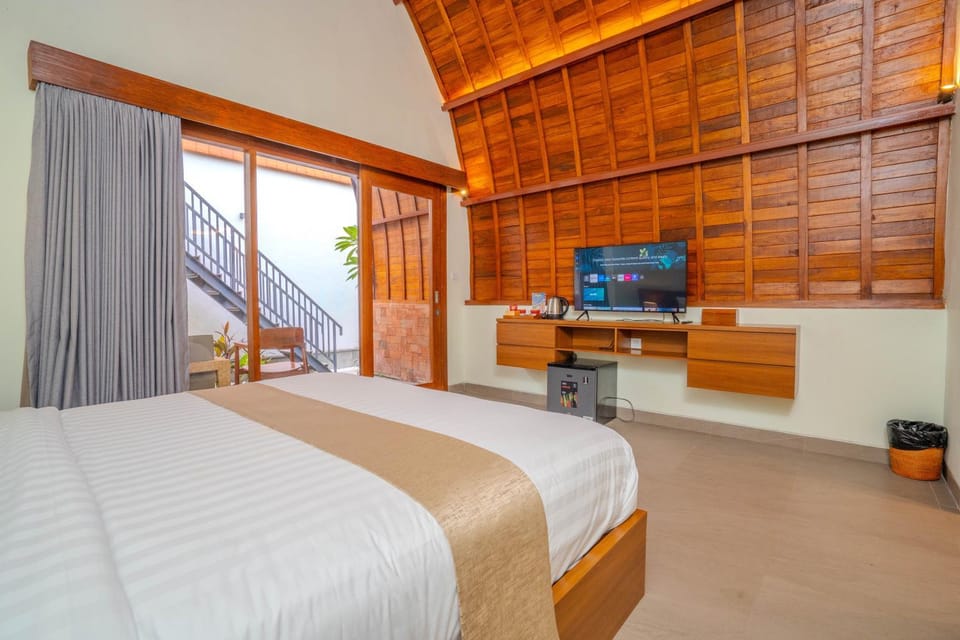 Bed, Photo of the whole room