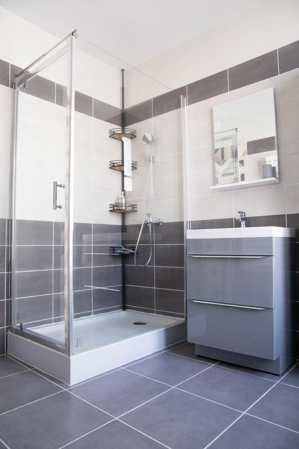 Shower, Bathroom, towels