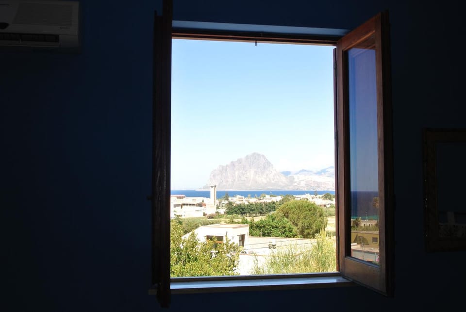 Bedroom, Sea view