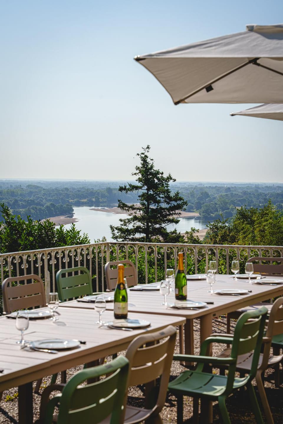 View (from property/room), View (from property/room), Balcony/Terrace, Balcony/Terrace, Dining area, City view, City view, Lake view, Sea view, Sea view, Breakfast, Dinner