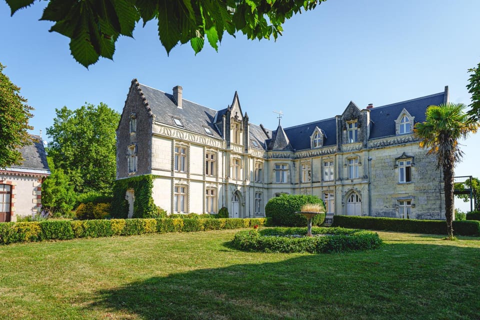 Property building, Garden, Garden, Garden view, Garden view