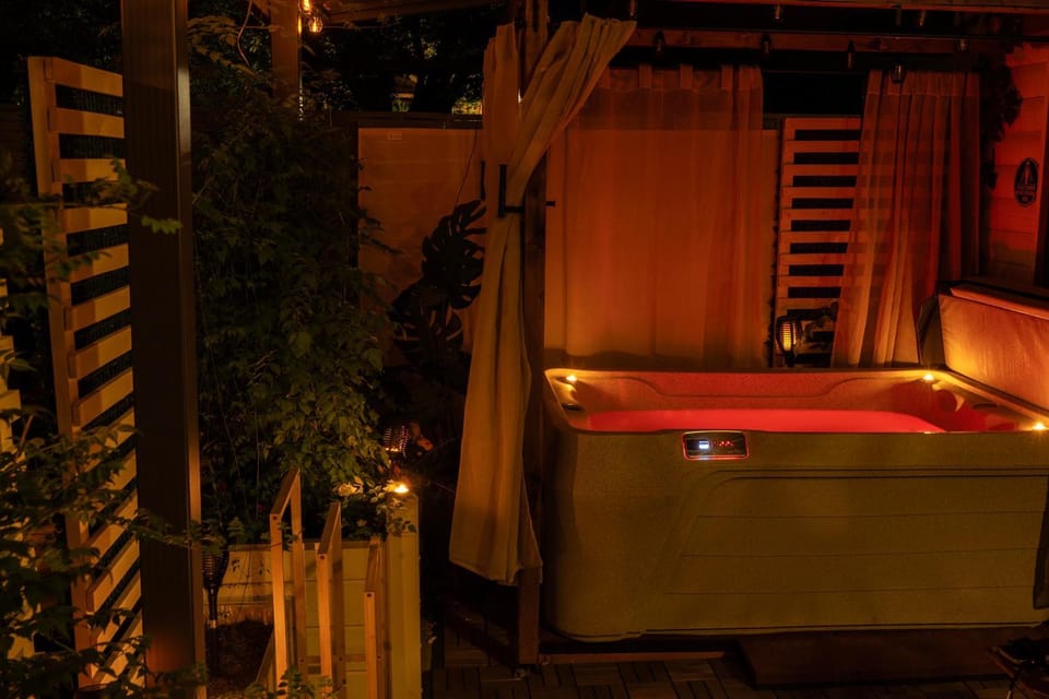 Hot Tub