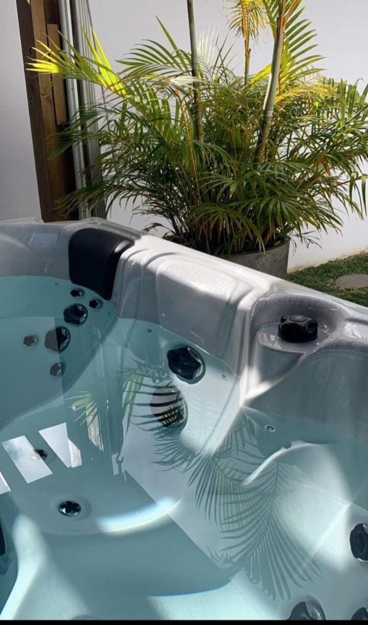 Natural landscape, Hot Tub