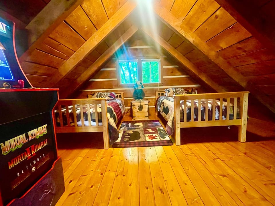 Hidden Treasure House in Gatlinburg