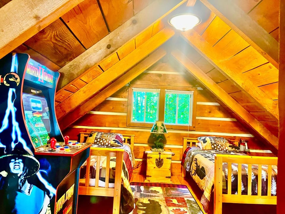 Hidden Treasure House in Gatlinburg