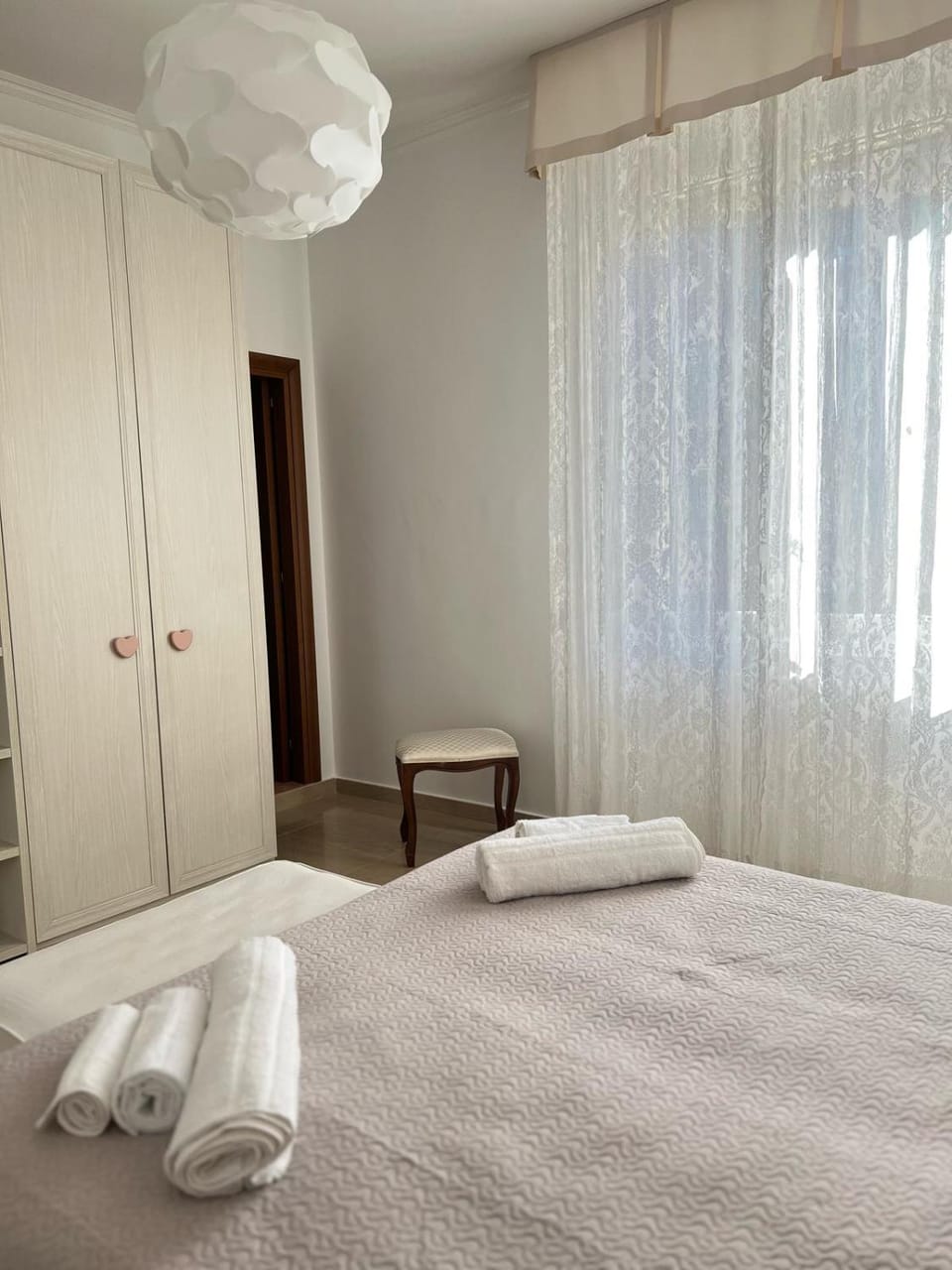 Bed, Photo of the whole room, Bedroom, towels, wardrobe