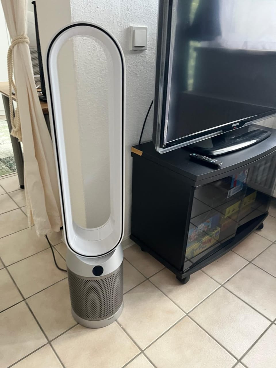 Fußläufig zu S-Bahn nach München und See Gemütliche und voll ausgestatette 2 Zimmer Ferienwohnung am Wörthsee mit Terrasse, Grill, Schaukel, Doppelbett oder getrennte Betten, ideal zum Entspannen aber auch zum Arbeiten Apartment in Bavaria