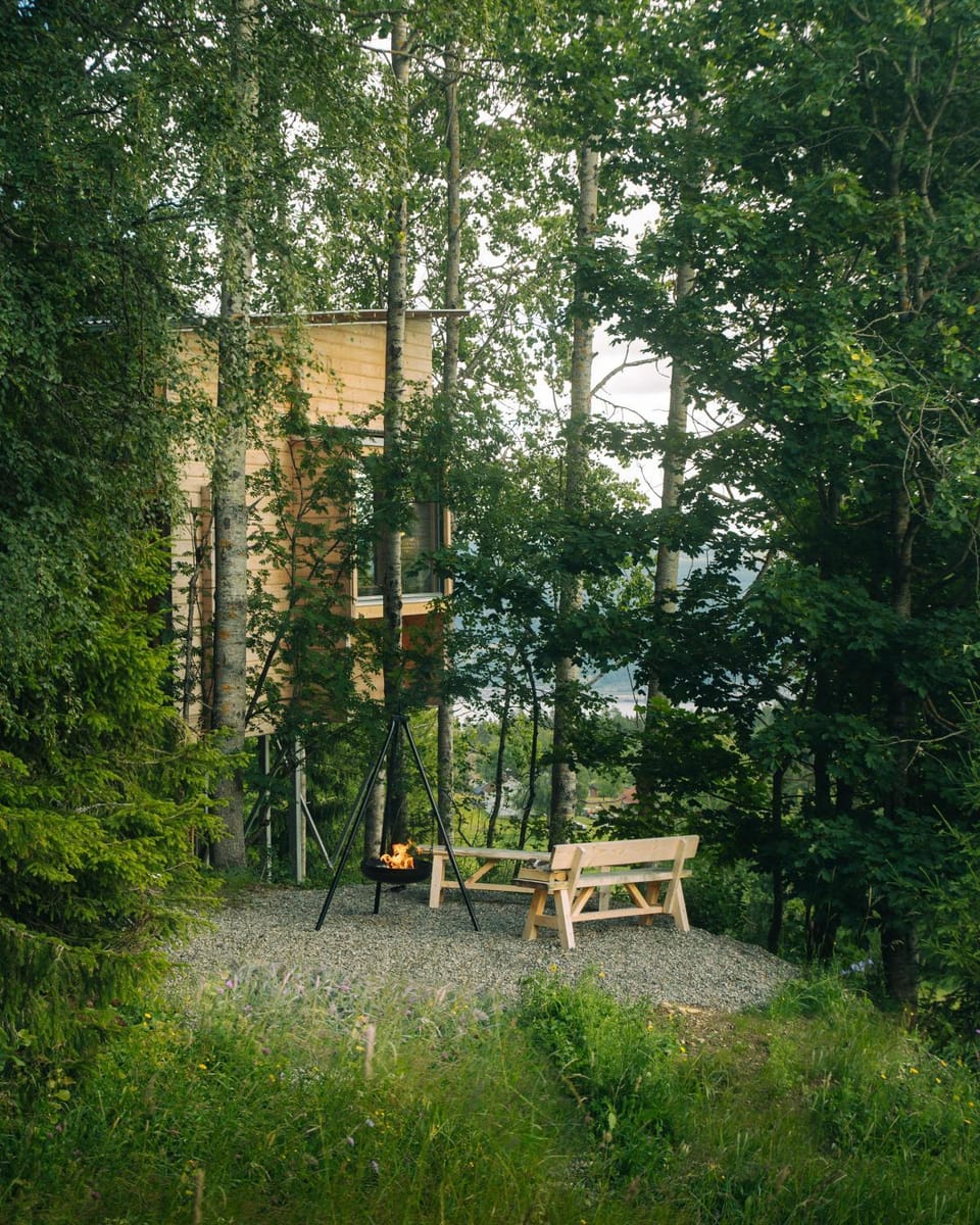Patio, Natural landscape, BBQ facilities