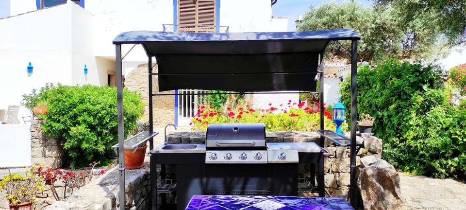 BBQ facilities, Meals