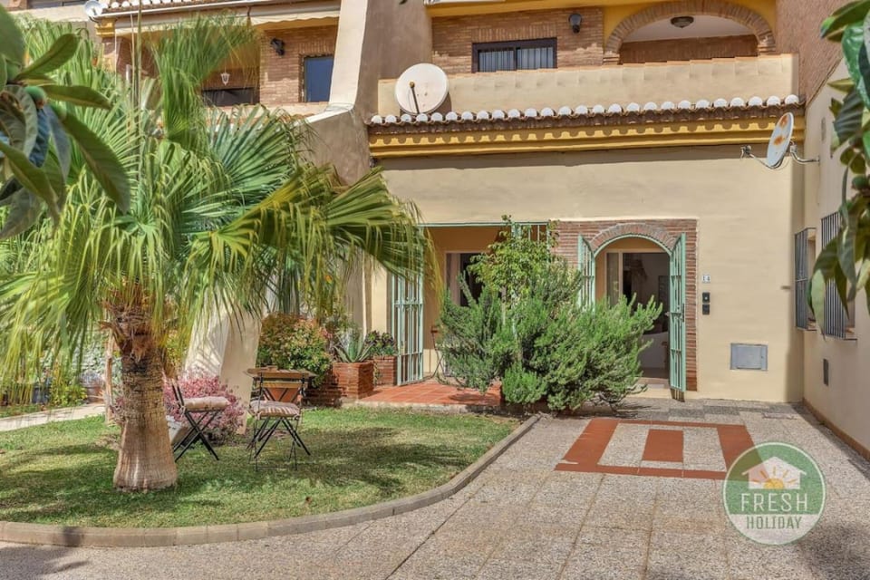 Oasis Palmar - lovely apartment with front garden Apartment in Costa Tropical