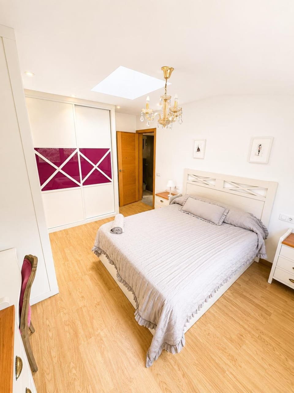 Bedroom, wardrobe