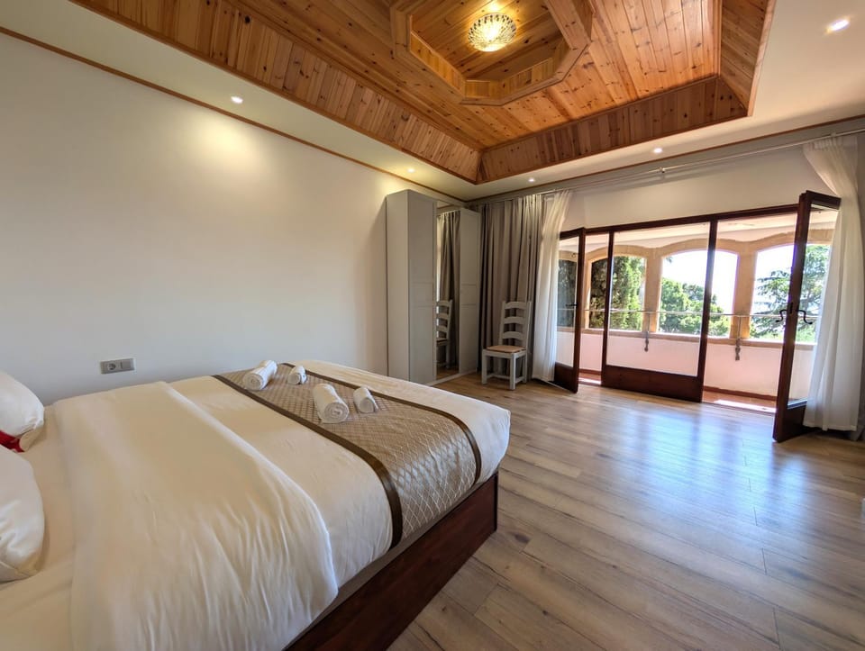 Castillo Meng Villa in Maresme